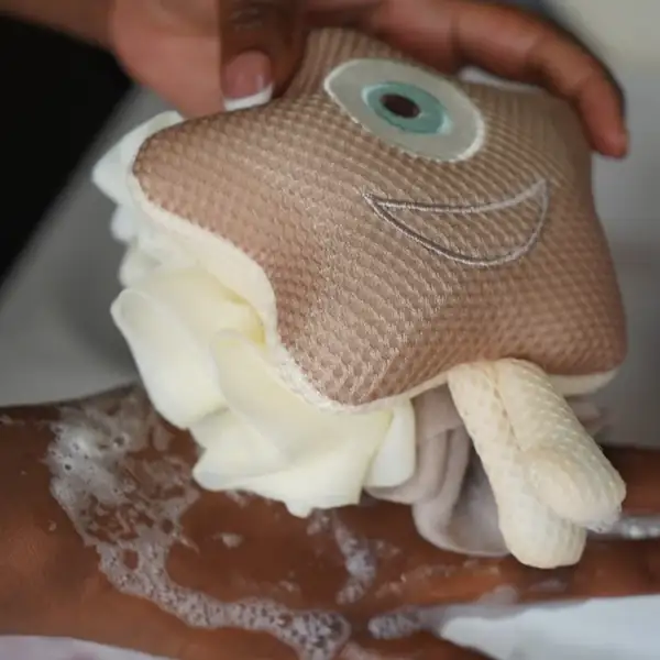 Star-Shaped Shower Ball